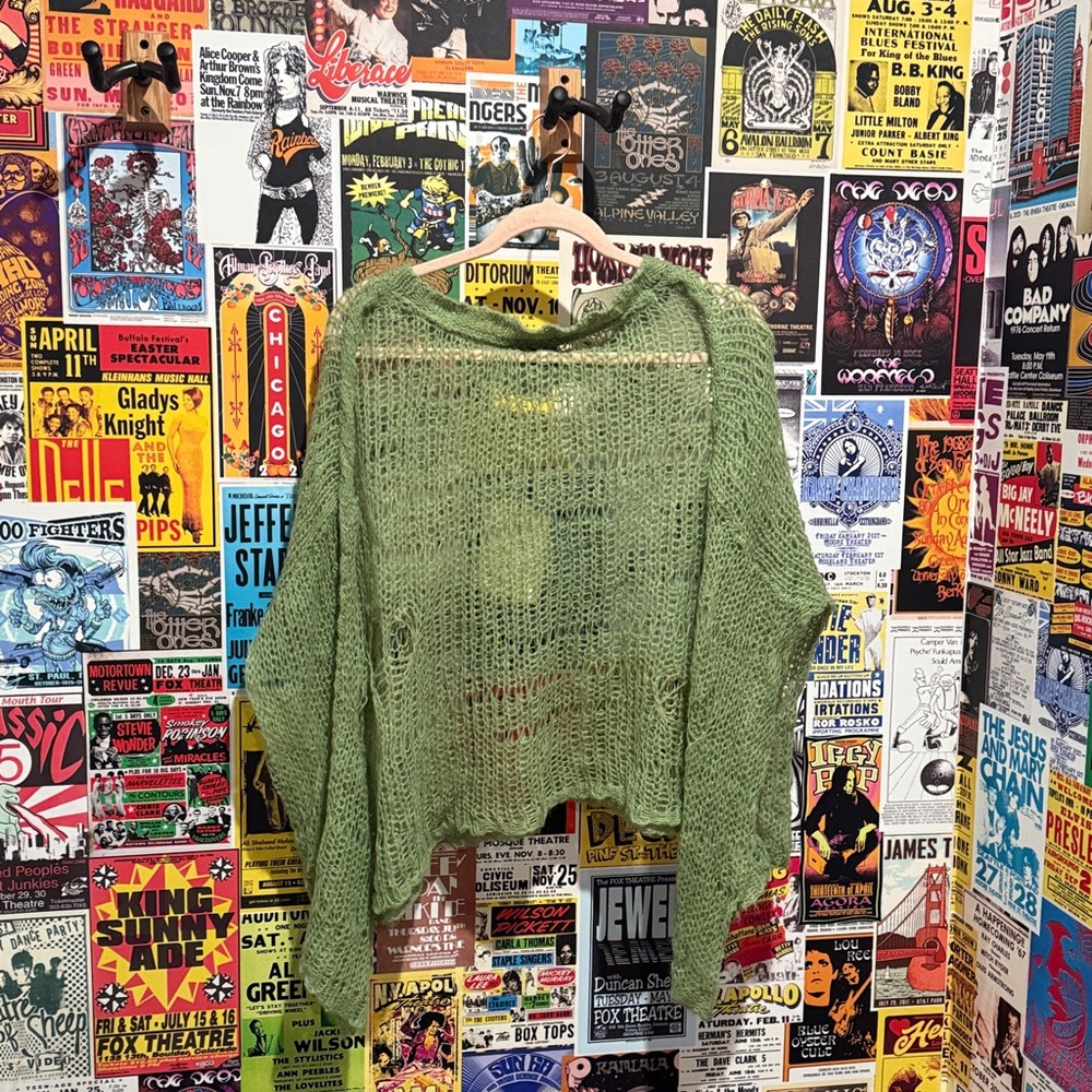 Wildfox Light Green Women's Sweater - Picture 4 of 4
